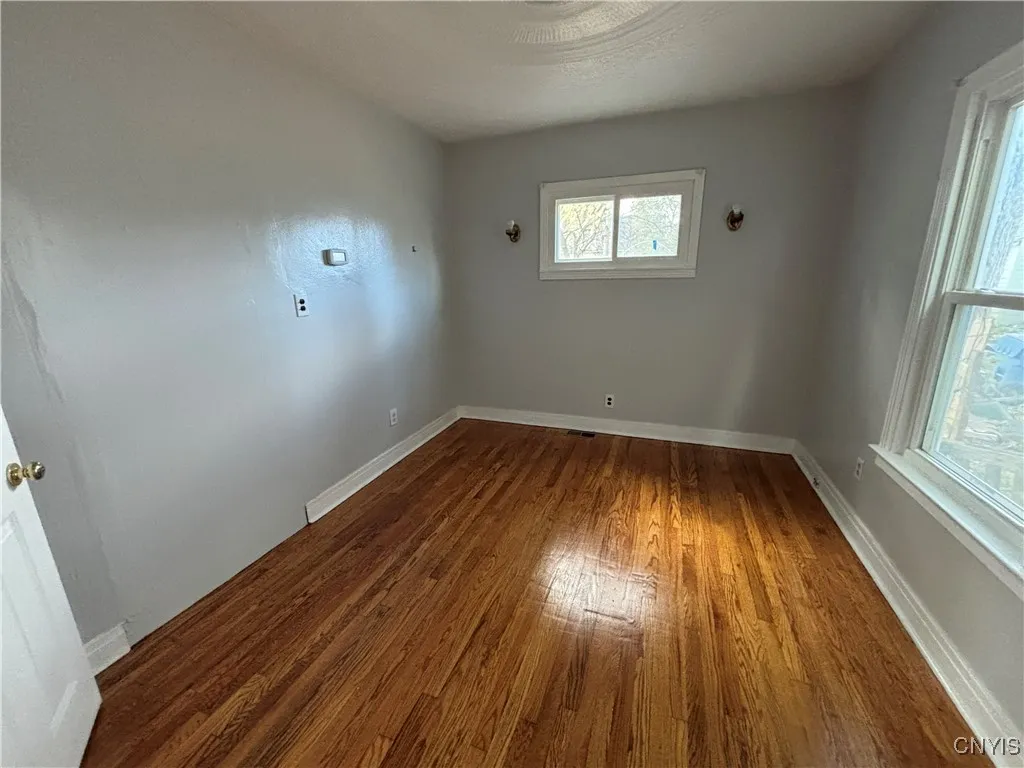 144 Ruth Avenue, Syracuse, New York 13210, Syracuse, New York 13210, 3 Bedrooms Bedrooms, 8 Rooms Rooms,2 BathroomsBathrooms,Residential,For Sale,144 Ruth Avenue, Syracuse, New York 13210,0,S1649884