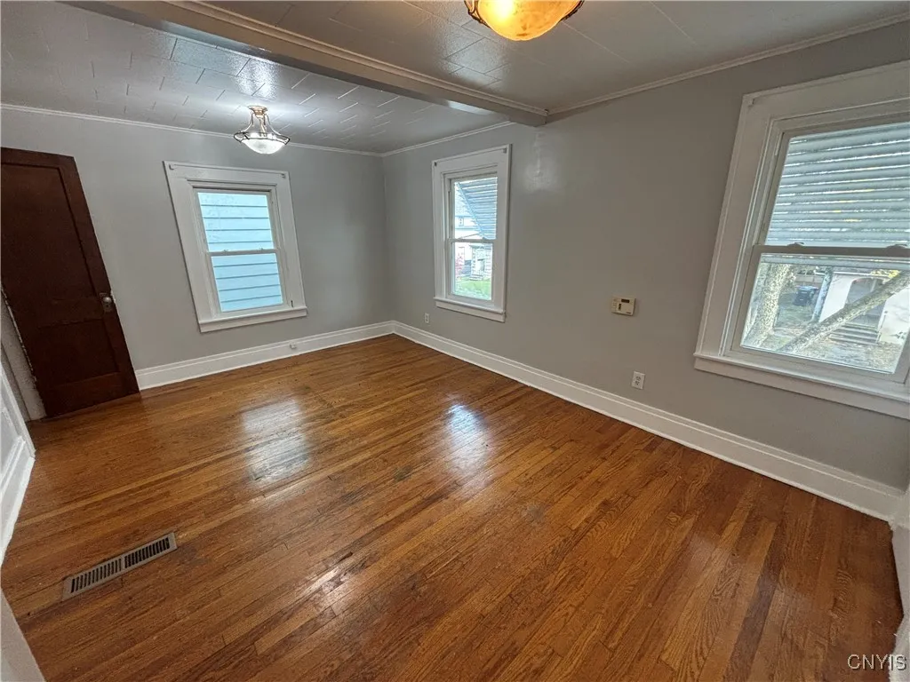 144 Ruth Avenue, Syracuse, New York 13210, Syracuse, New York 13210, 3 Bedrooms Bedrooms, 8 Rooms Rooms,2 BathroomsBathrooms,Residential,For Sale,144 Ruth Avenue, Syracuse, New York 13210,0,S1649884