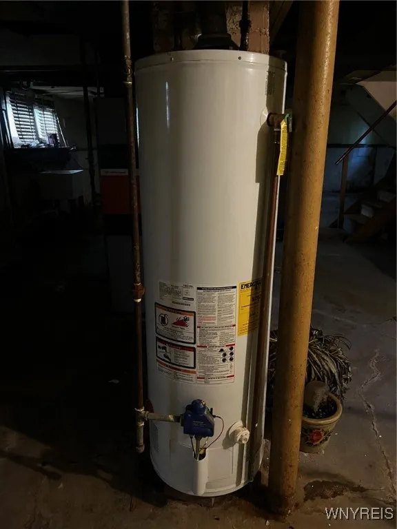 87 Hagen Street, Buffalo, New York 14211, Buffalo, New York 14211, 4 Bedrooms Bedrooms, 7 Rooms Rooms,1 BathroomBathrooms,Residential,For Sale,87 Hagen Street, Buffalo, New York 14211,0,B1649264