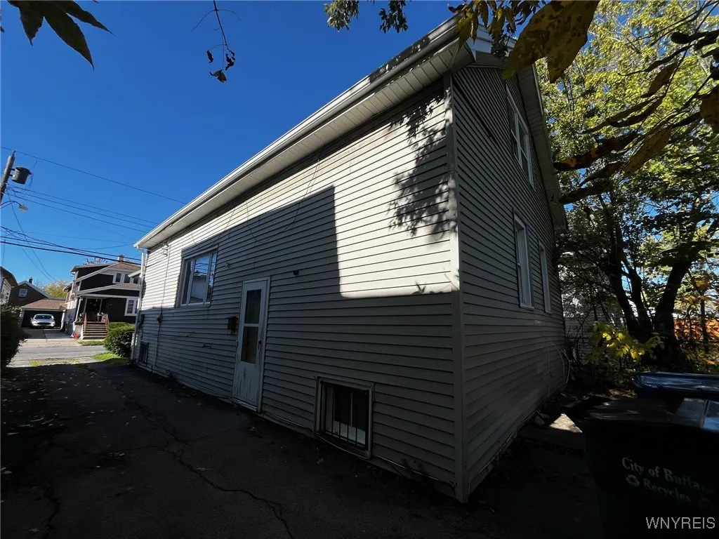 87 Hagen Street, Buffalo, New York 14211, Buffalo, New York 14211, 4 Bedrooms Bedrooms, 7 Rooms Rooms,1 BathroomBathrooms,Residential,For Sale,87 Hagen Street, Buffalo, New York 14211,0,B1649264