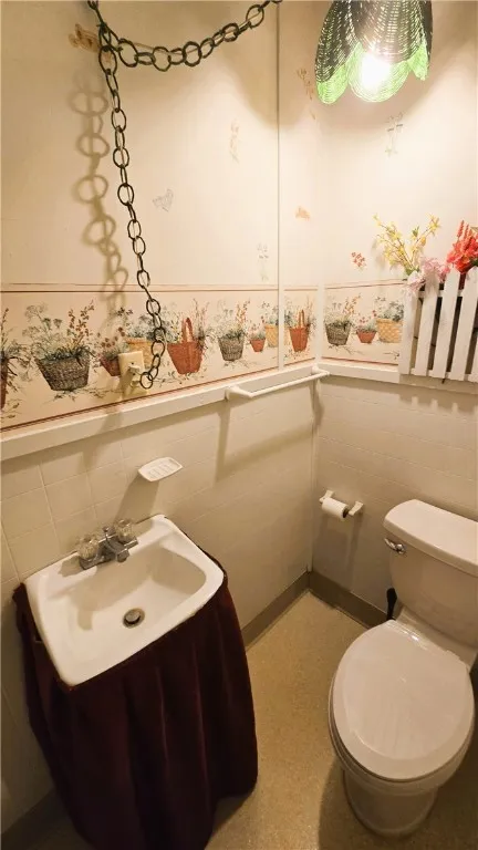 1510 Kendall Road, Kendall, New York 14476, Kendall, New York 14476, 5 Bedrooms Bedrooms, 10 Rooms Rooms,1 BathroomBathrooms,Residential,For Sale,1510 Kendall Road, Kendall, New York 14476,0,R1649936