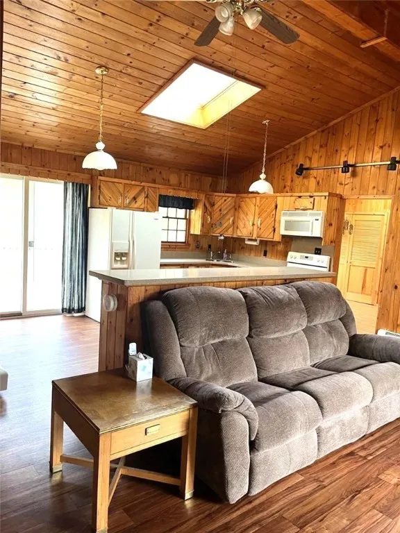 4088 County Highway 22, Walton, New York 13856, Walton, New York 13856, 4 Bedrooms Bedrooms, 9 Rooms Rooms,2 BathroomsBathrooms,Residential,For Sale,4088 County Highway 22, Walton, New York 13856,0,R1649945