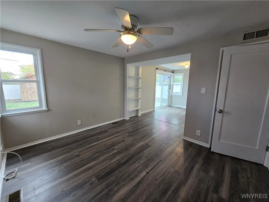 203 Edward Street, North Tonawanda, New York 14120, North Tonawanda, New York 14120, 4 Bedrooms Bedrooms, 7 Rooms Rooms,1 BathroomBathrooms,Residential,For Sale,203 Edward Street, North Tonawanda, New York 14120,0,B1649924