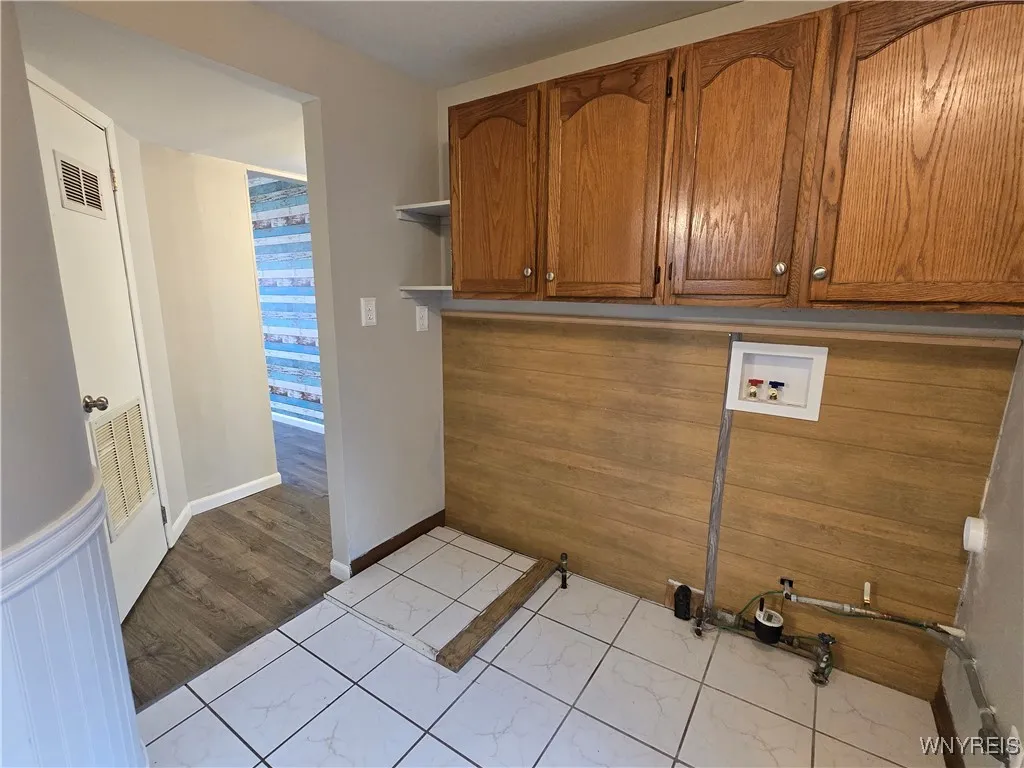 203 Edward Street, North Tonawanda, New York 14120, North Tonawanda, New York 14120, 4 Bedrooms Bedrooms, 7 Rooms Rooms,1 BathroomBathrooms,Residential,For Sale,203 Edward Street, North Tonawanda, New York 14120,0,B1649924