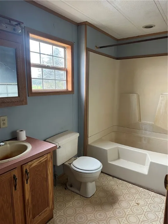 194 Newton Town Road, Bainbridge, New York 13733, Bainbridge, New York 13733, 3 Bedrooms Bedrooms, 8 Rooms Rooms,2 BathroomsBathrooms,Residential,For Sale,194 Newton Town Road, Bainbridge, New York 13733,0,R1649250
