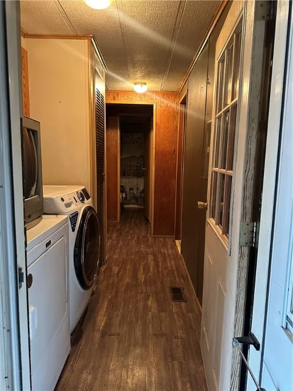 194 Newton Town Road, Bainbridge, New York 13733, Bainbridge, New York 13733, 3 Bedrooms Bedrooms, 8 Rooms Rooms,2 BathroomsBathrooms,Residential,For Sale,194 Newton Town Road, Bainbridge, New York 13733,0,R1649250