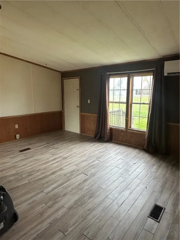 194 Newton Town Road, Bainbridge, New York 13733, Bainbridge, New York 13733, 3 Bedrooms Bedrooms, 8 Rooms Rooms,2 BathroomsBathrooms,Residential,For Sale,194 Newton Town Road, Bainbridge, New York 13733,0,R1649250