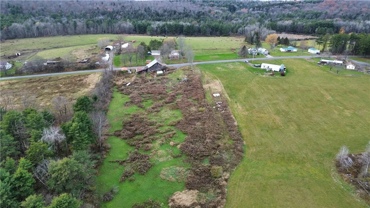 194 Newton Town Road, Bainbridge, New York 13733, Bainbridge, New York 13733, 3 Bedrooms Bedrooms, 8 Rooms Rooms,2 BathroomsBathrooms,Residential,For Sale,194 Newton Town Road, Bainbridge, New York 13733,0,R1649250