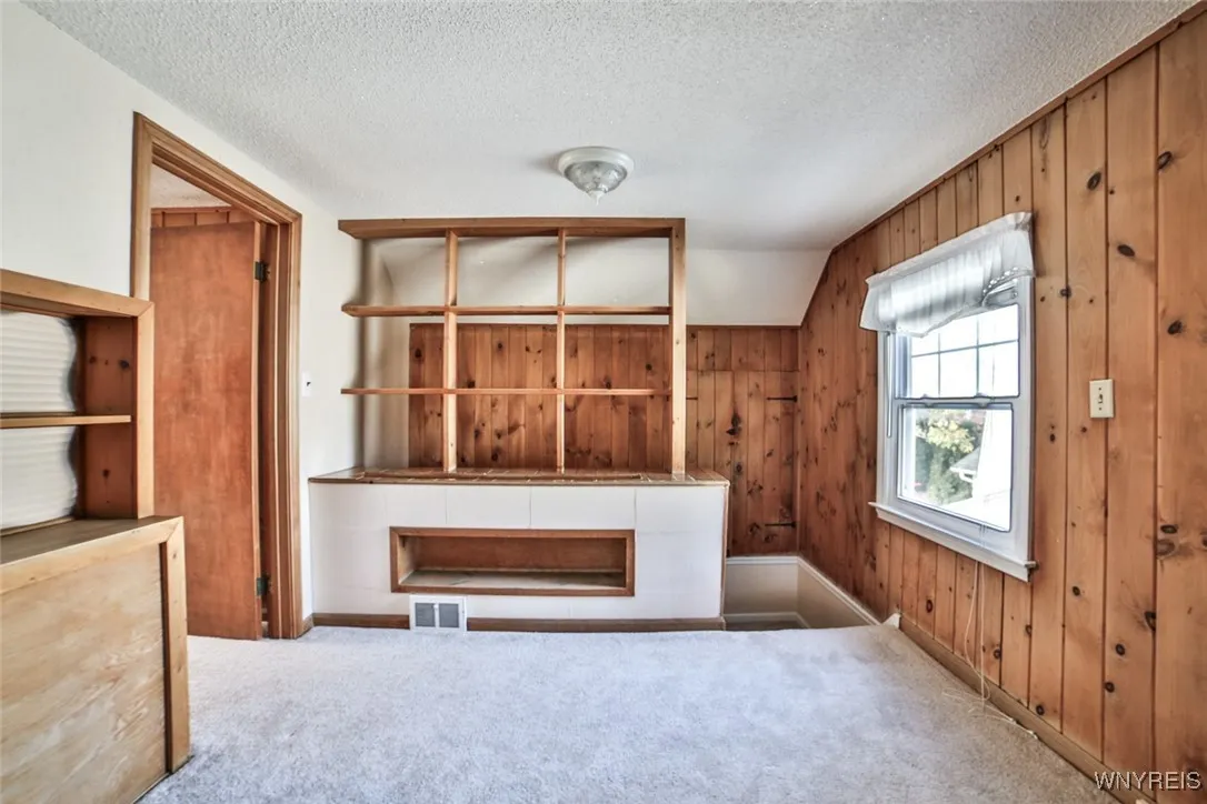 210 Pickford Avenue, Tonawanda, New York 14223, Tonawanda, New York 14223, 3 Bedrooms Bedrooms, 10 Rooms Rooms,2 BathroomsBathrooms,Residential,For Sale,210 Pickford Avenue, Tonawanda, New York 14223,0,B1649732