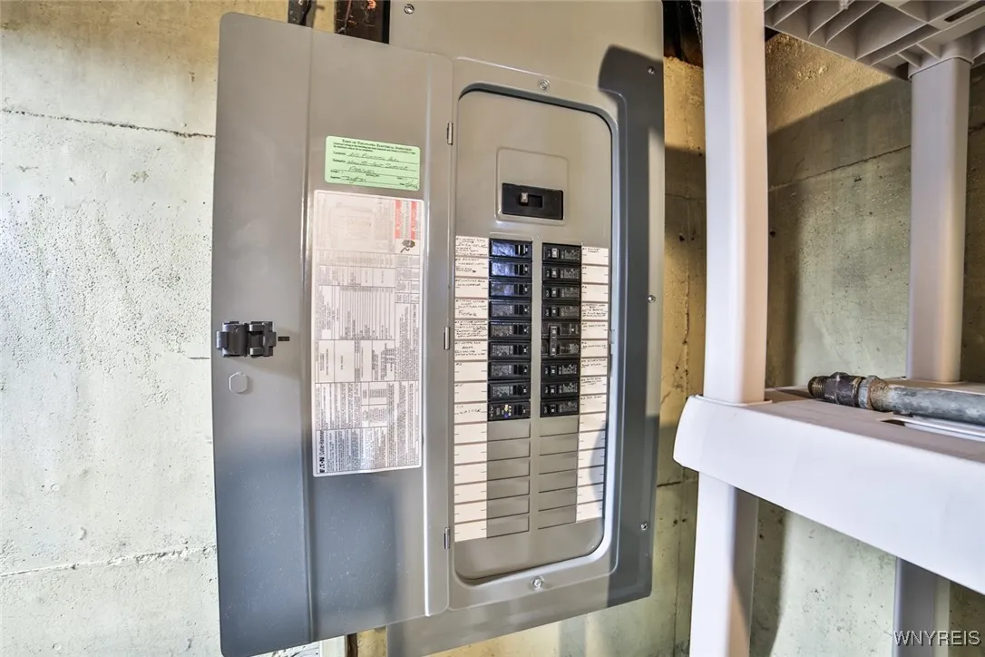 210 Pickford Avenue, Tonawanda, New York 14223, Tonawanda, New York 14223, 3 Bedrooms Bedrooms, 10 Rooms Rooms,2 BathroomsBathrooms,Residential,For Sale,210 Pickford Avenue, Tonawanda, New York 14223,0,B1649732