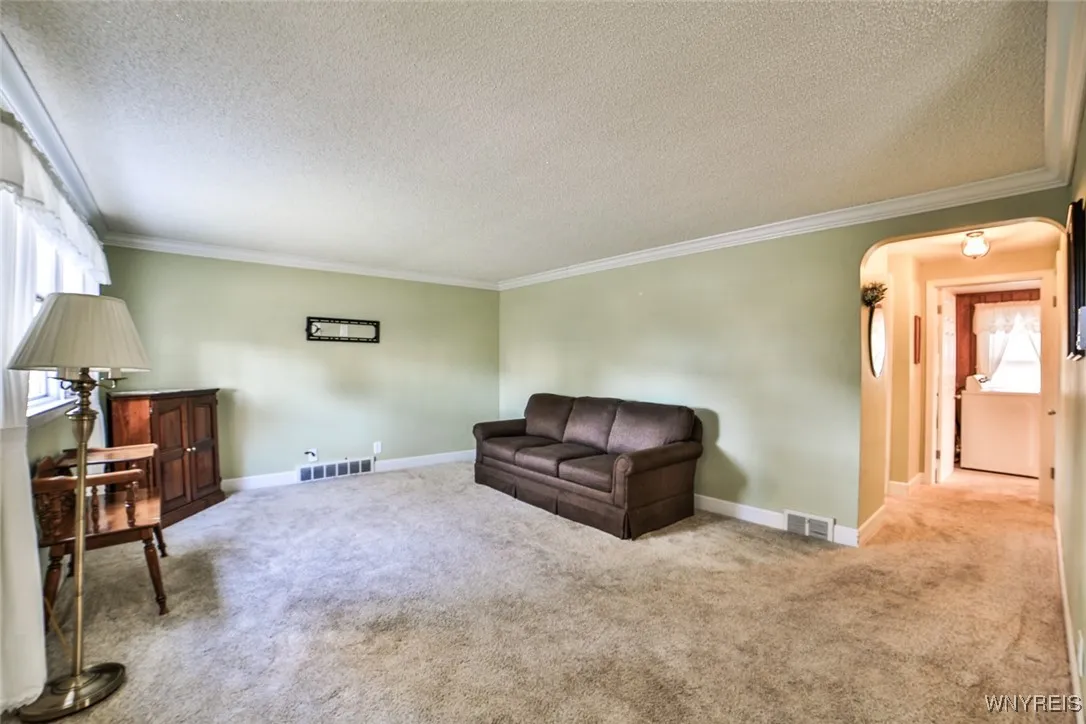 210 Pickford Avenue, Tonawanda, New York 14223, Tonawanda, New York 14223, 3 Bedrooms Bedrooms, 10 Rooms Rooms,2 BathroomsBathrooms,Residential,For Sale,210 Pickford Avenue, Tonawanda, New York 14223,0,B1649732