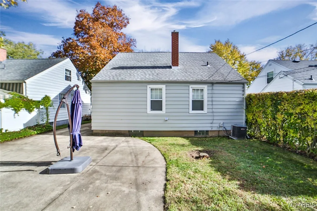 210 Pickford Avenue, Tonawanda, New York 14223, Tonawanda, New York 14223, 3 Bedrooms Bedrooms, 10 Rooms Rooms,2 BathroomsBathrooms,Residential,For Sale,210 Pickford Avenue, Tonawanda, New York 14223,0,B1649732