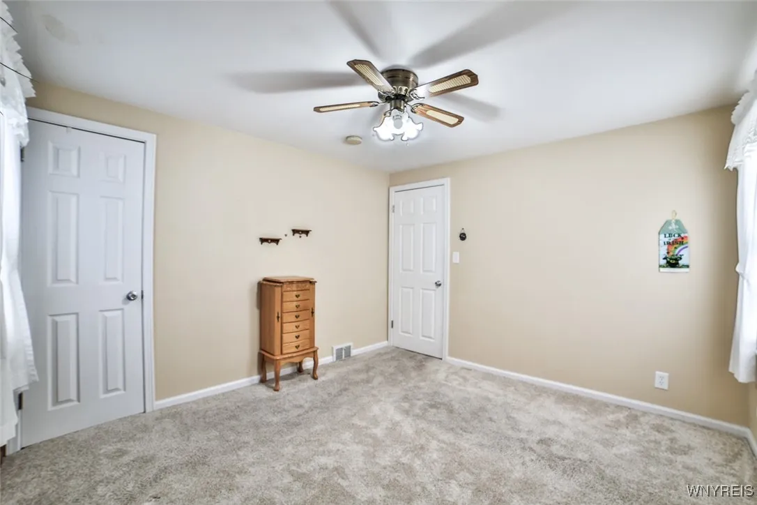 210 Pickford Avenue, Tonawanda, New York 14223, Tonawanda, New York 14223, 3 Bedrooms Bedrooms, 10 Rooms Rooms,2 BathroomsBathrooms,Residential,For Sale,210 Pickford Avenue, Tonawanda, New York 14223,0,B1649732