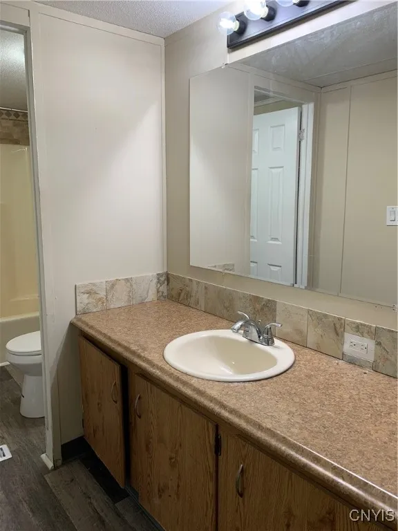 1 Mill Street, Kirkland, New York 13321, Kirkland, New York 13321, 3 Bedrooms Bedrooms, 7 Rooms Rooms,2 BathroomsBathrooms,Residential,For Sale,1 Mill Street, Kirkland, New York 13321,0,S1649866