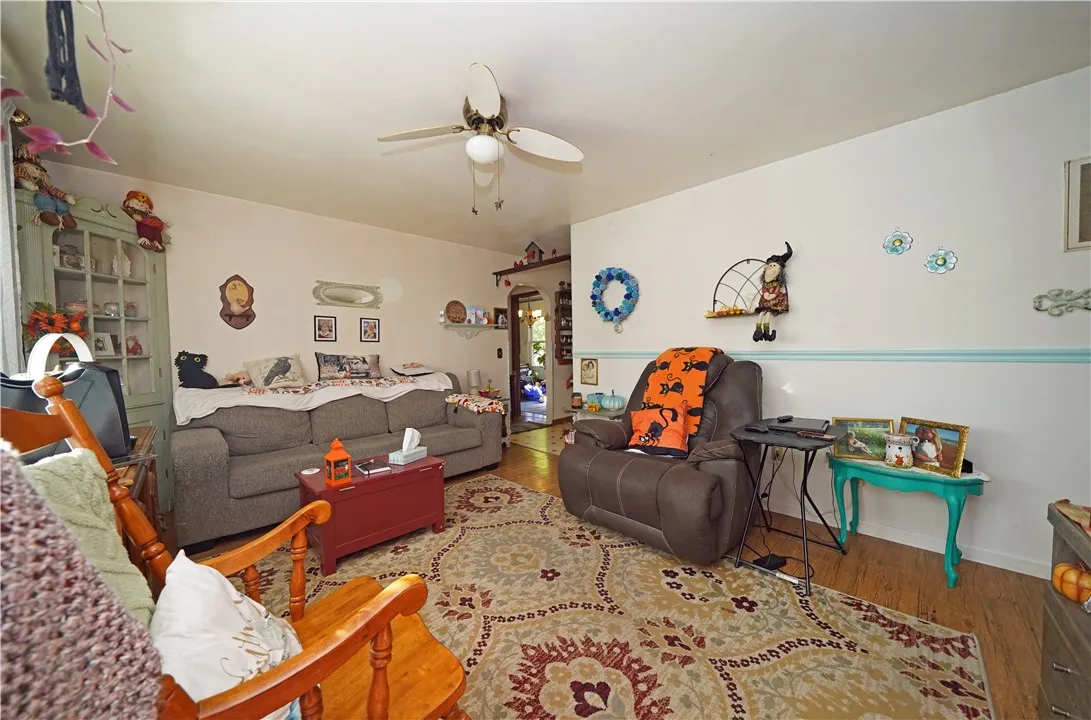 2369 Corning Road, Horseheads, New York 14903, Horseheads, New York 14903, 5 Bedrooms Bedrooms, 7 Rooms Rooms,1 BathroomBathrooms,Residential,For Sale,2369 Corning Road, Horseheads, New York 14903,0,R1649957