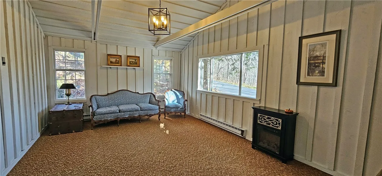 987 Brush Ridge Road, Middletown, New York 12406, Middletown, New York 12406, 2 Bedrooms Bedrooms, 6 Rooms Rooms,1 BathroomBathrooms,Residential,For Sale,987 Brush Ridge Road, Middletown, New York 12406,0,R1649751