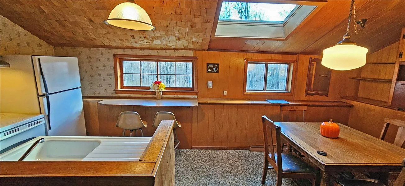 987 Brush Ridge Road, Middletown, New York 12406, Middletown, New York 12406, 2 Bedrooms Bedrooms, 6 Rooms Rooms,1 BathroomBathrooms,Residential,For Sale,987 Brush Ridge Road, Middletown, New York 12406,0,R1649751