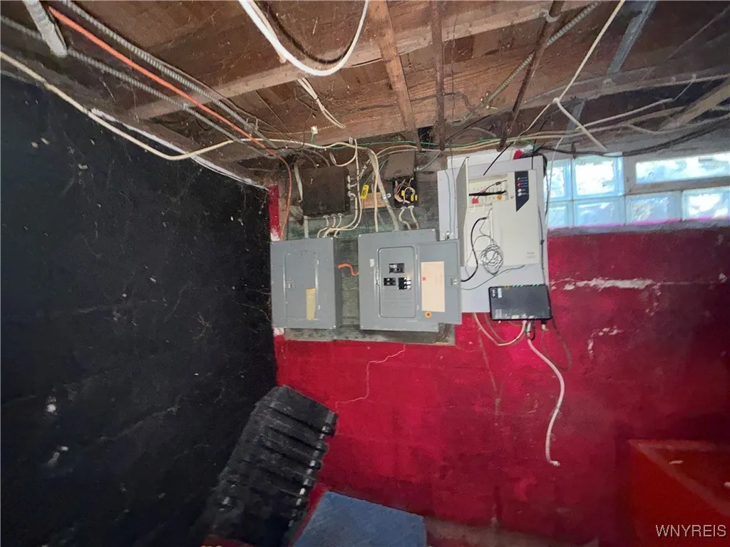 216 Lasalle Avenue, Buffalo, New York 14214, Buffalo, New York 14214, 4 Bedrooms Bedrooms, 6 Rooms Rooms,2 BathroomsBathrooms,Residential,For Sale,216 Lasalle Avenue, Buffalo, New York 14214,0,B1648579