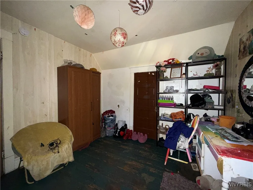 216 Lasalle Avenue, Buffalo, New York 14214, Buffalo, New York 14214, 4 Bedrooms Bedrooms, 6 Rooms Rooms,2 BathroomsBathrooms,Residential,For Sale,216 Lasalle Avenue, Buffalo, New York 14214,0,B1648579