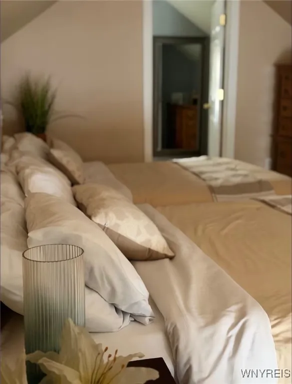 30 Manlon, Cheektowaga, New York 14225, Cheektowaga, New York 14225, 3 Bedrooms Bedrooms, 6 Rooms Rooms,2 BathroomsBathrooms,Residential Lease,For Rent,30 Manlon, Cheektowaga, New York 14225,0,B1649851