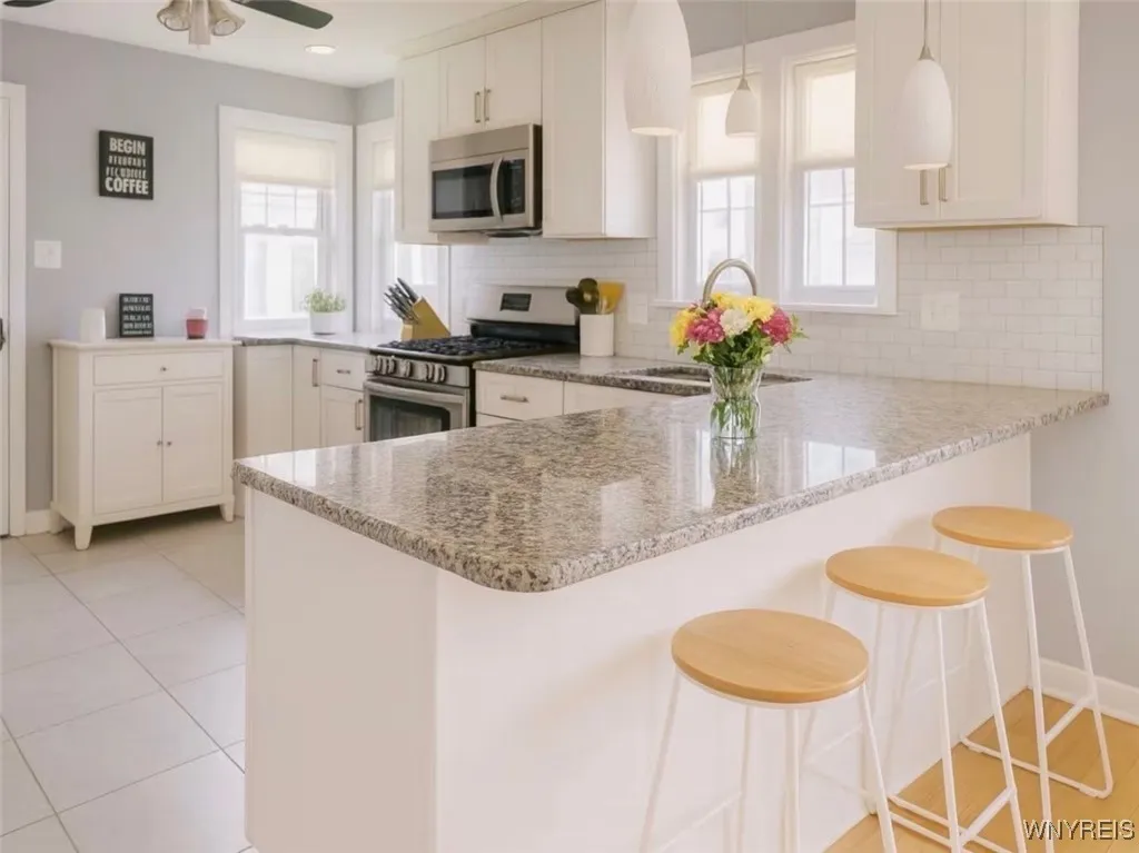 30 Manlon, Cheektowaga, New York 14225, Cheektowaga, New York 14225, 3 Bedrooms Bedrooms, 6 Rooms Rooms,2 BathroomsBathrooms,Residential Lease,For Rent,30 Manlon, Cheektowaga, New York 14225,0,B1649851