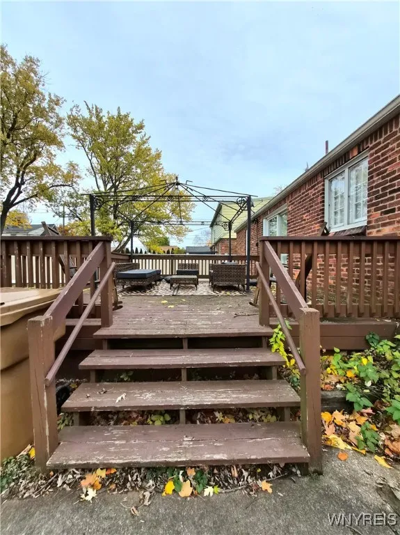 30 Manlon, Cheektowaga, New York 14225, Cheektowaga, New York 14225, 3 Bedrooms Bedrooms, 6 Rooms Rooms,2 BathroomsBathrooms,Residential Lease,For Rent,30 Manlon, Cheektowaga, New York 14225,0,B1649851