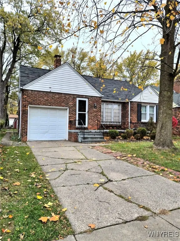 30 Manlon, Cheektowaga, New York 14225, Cheektowaga, New York 14225, 3 Bedrooms Bedrooms, 6 Rooms Rooms,2 BathroomsBathrooms,Residential Lease,For Rent,30 Manlon, Cheektowaga, New York 14225,0,B1649851