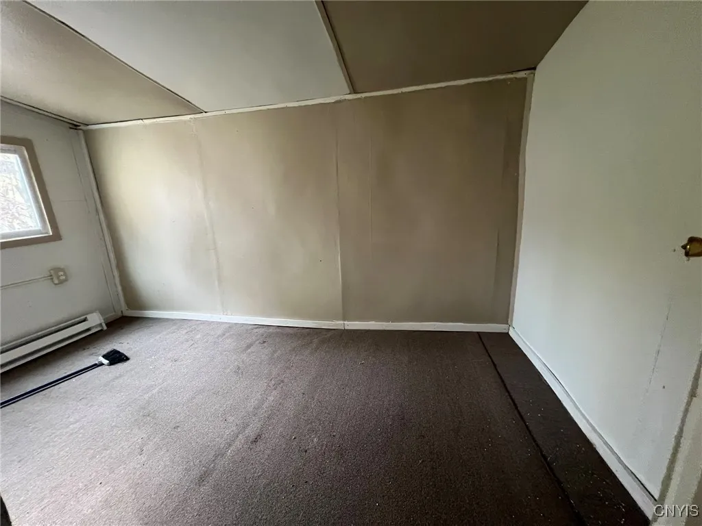 241 Fitch Street, Syracuse, New York 13204, Syracuse, New York 13204, 7 Bedrooms Bedrooms, ,2 BathroomsBathrooms,Residential,For Sale,241 Fitch Street, Syracuse, New York 13204,0,S1649959