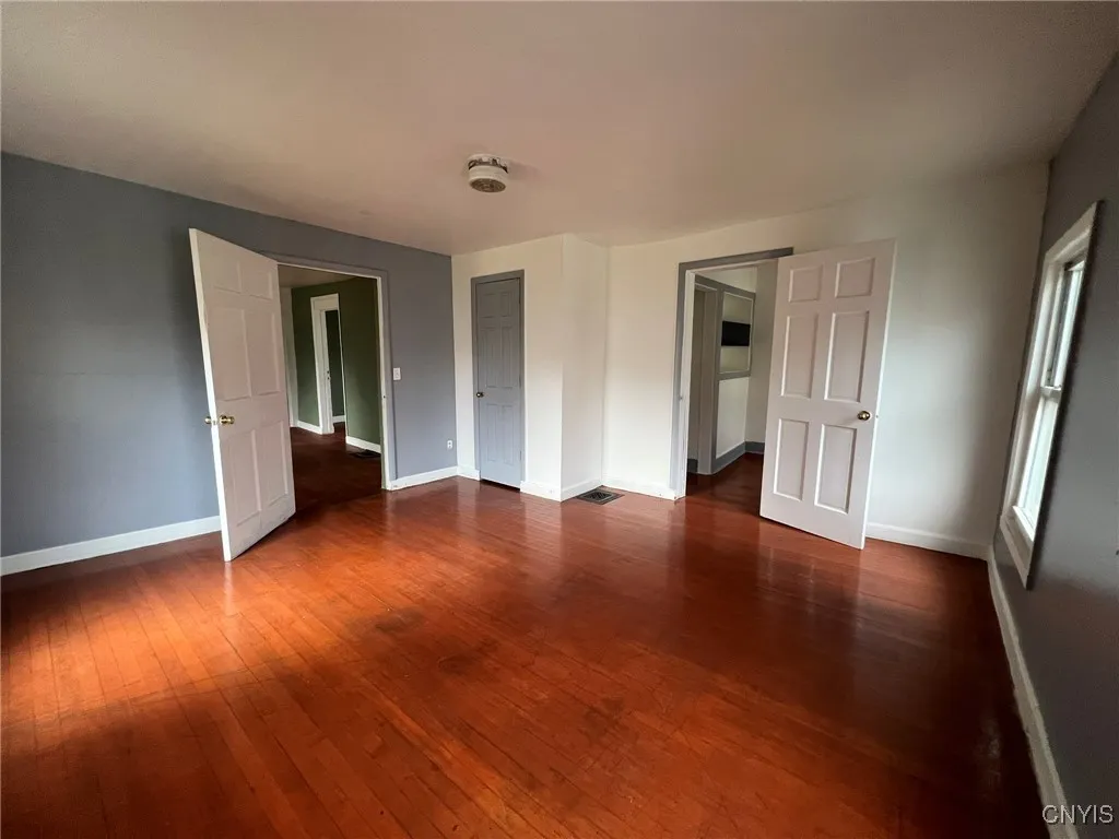 241 Fitch Street, Syracuse, New York 13204, Syracuse, New York 13204, 7 Bedrooms Bedrooms, ,2 BathroomsBathrooms,Residential,For Sale,241 Fitch Street, Syracuse, New York 13204,0,S1649959