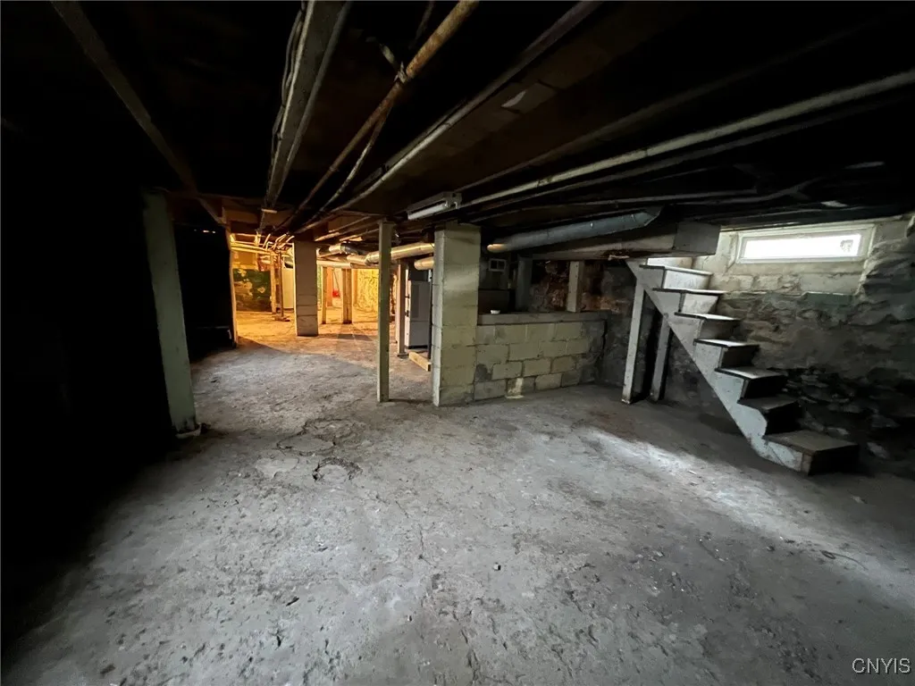 241 Fitch Street, Syracuse, New York 13204, Syracuse, New York 13204, 7 Bedrooms Bedrooms, ,2 BathroomsBathrooms,Residential,For Sale,241 Fitch Street, Syracuse, New York 13204,0,S1649959