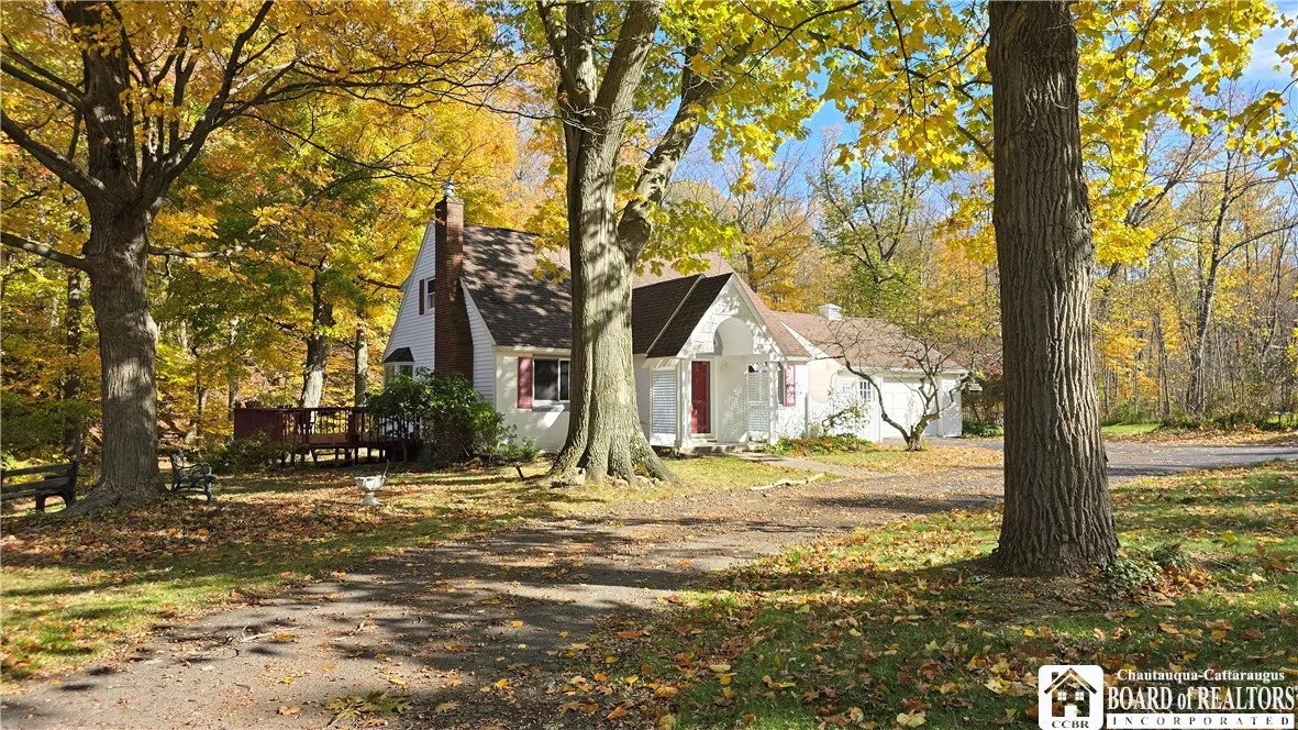 3194 Whitaker Road, Sheridan, New York 14063, Sheridan, New York 14063, 3 Bedrooms Bedrooms, 10 Rooms Rooms,1 BathroomBathrooms,Residential,For Sale,3194 Whitaker Road, Sheridan, New York 14063,0,R1649776