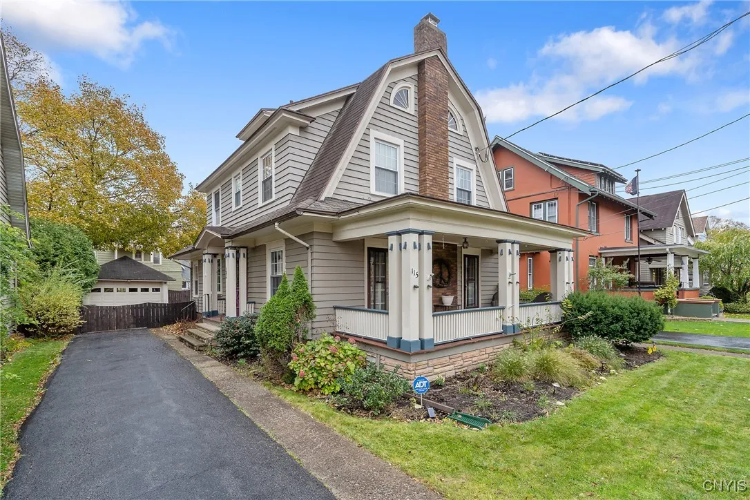 115 Hastings Place, Syracuse, New York 13206, Syracuse, New York 13206, 3 Bedrooms Bedrooms, 10 Rooms Rooms,1 BathroomBathrooms,Residential,For Sale,115 Hastings Place, Syracuse, New York 13206,0,S1649191