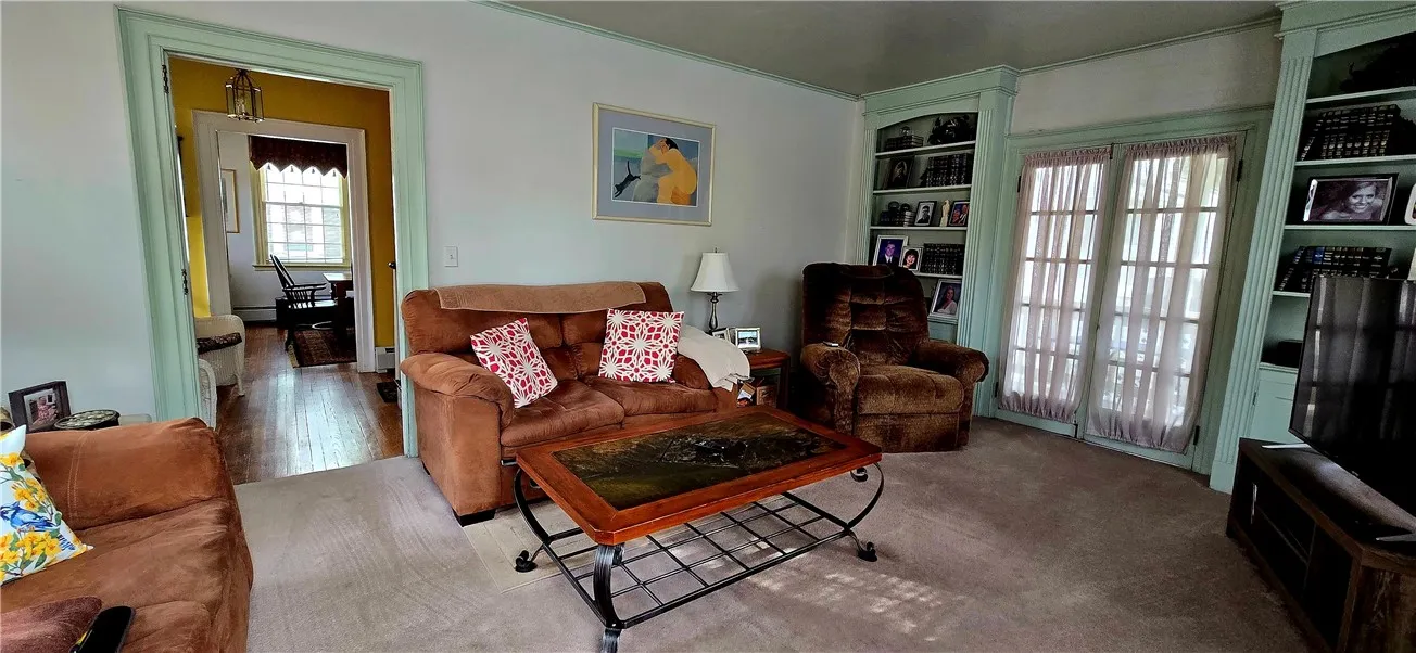 37 South Main Street, New Berlin, New York 13411, New Berlin, New York 13411, 3 Bedrooms Bedrooms, 11 Rooms Rooms,1 BathroomBathrooms,Residential,For Sale,37 South Main Street, New Berlin, New York 13411,0,R1649966