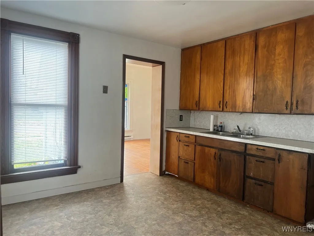 19 Park Street, Arcade, New York 14009, Arcade, New York 14009, 4 Bedrooms Bedrooms, ,2 BathroomsBathrooms,Residential,For Sale,19 Park Street, Arcade, New York 14009,0,B1649719