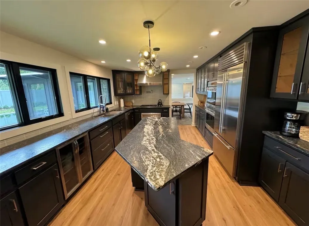 220 Thackery Road, Brighton, New York 14610, Brighton, New York 14610, 3 Bedrooms Bedrooms, 7 Rooms Rooms,2 BathroomsBathrooms,Residential,For Sale,220 Thackery Road, Brighton, New York 14610,0,R1649976