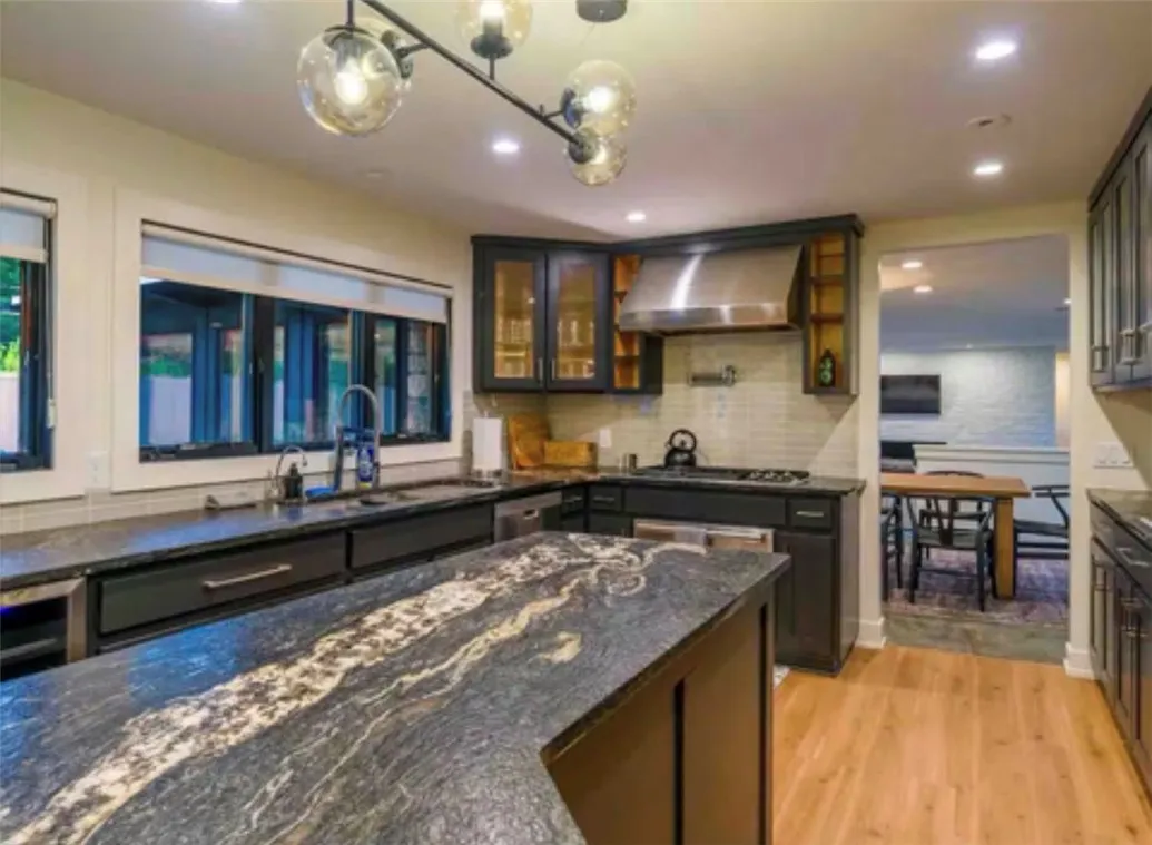 220 Thackery Road, Brighton, New York 14610, Brighton, New York 14610, 3 Bedrooms Bedrooms, 7 Rooms Rooms,2 BathroomsBathrooms,Residential,For Sale,220 Thackery Road, Brighton, New York 14610,0,R1649976