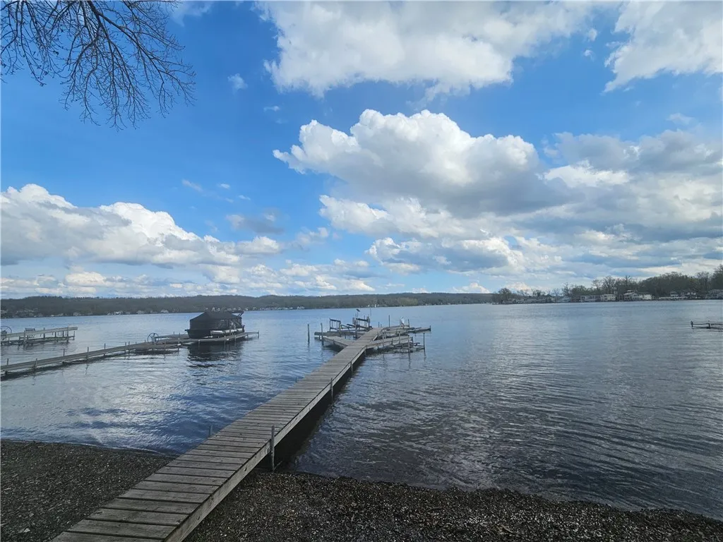 5413 Wadsworth Cove, Geneseo, New York 14454, Geneseo, New York 14454, 2 Bedrooms Bedrooms, 4 Rooms Rooms,1 BathroomBathrooms,Residential,For Sale,5413 Wadsworth Cove, Geneseo, New York 14454,0,R1649809