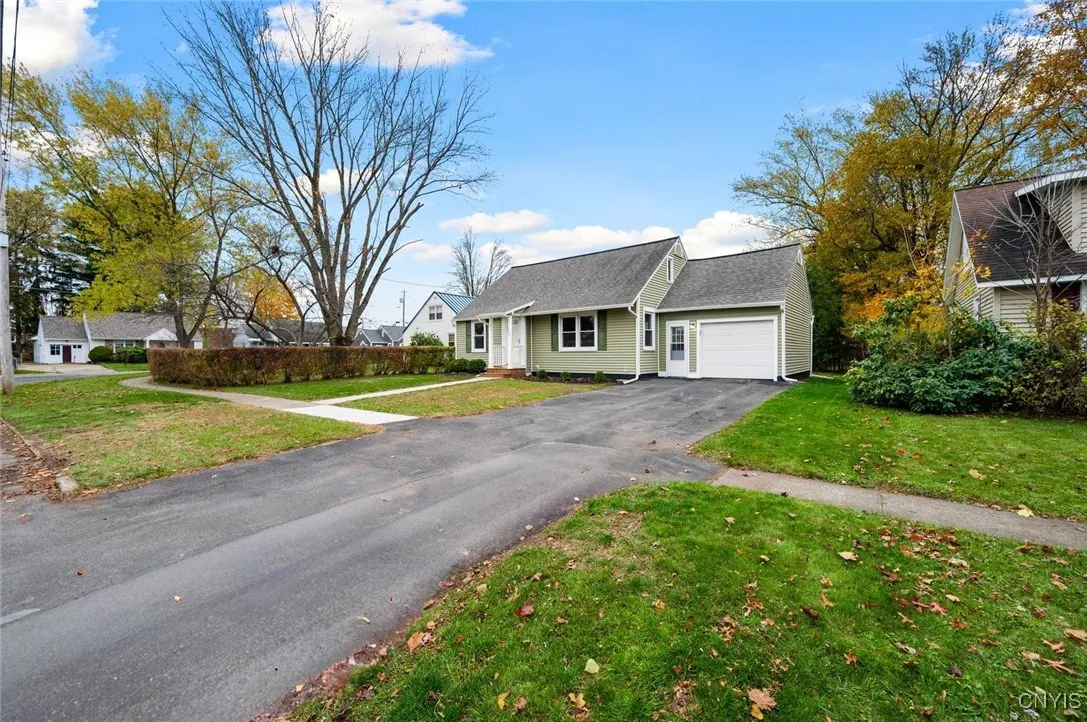 116 Riverview Parkway North, Rome, New York 13440, Rome, New York 13440, 3 Bedrooms Bedrooms, 6 Rooms Rooms,1 BathroomBathrooms,Residential,For Sale,116 Riverview Parkway North, Rome, New York 13440,0,S1648825