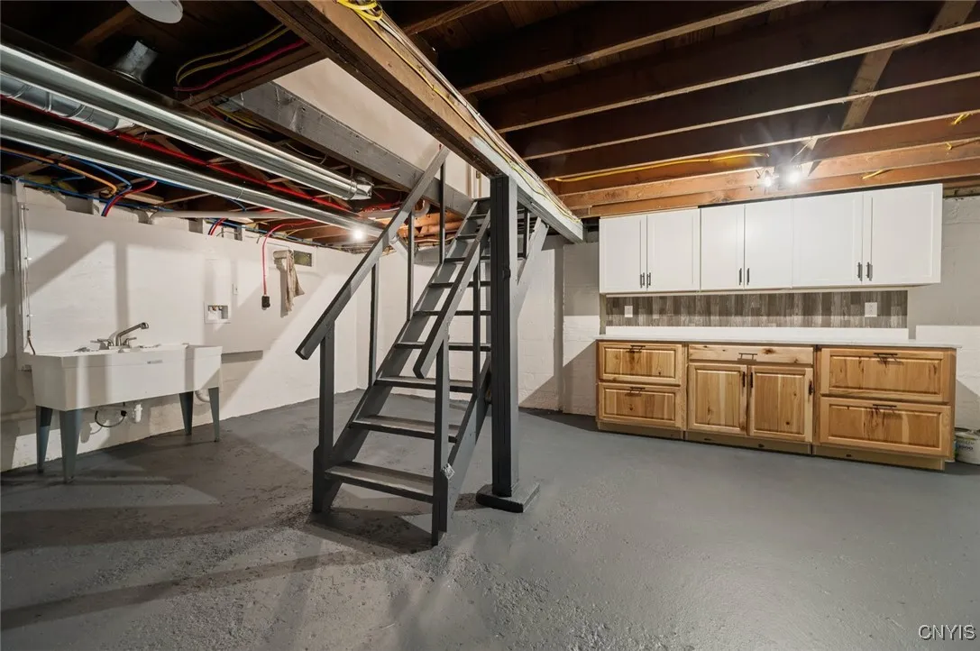 116 Riverview Parkway North, Rome, New York 13440, Rome, New York 13440, 3 Bedrooms Bedrooms, 6 Rooms Rooms,1 BathroomBathrooms,Residential,For Sale,116 Riverview Parkway North, Rome, New York 13440,0,S1648825