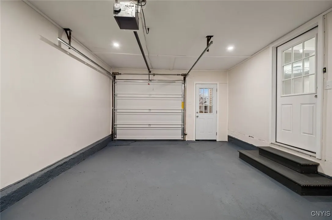 116 Riverview Parkway North, Rome, New York 13440, Rome, New York 13440, 3 Bedrooms Bedrooms, 6 Rooms Rooms,1 BathroomBathrooms,Residential,For Sale,116 Riverview Parkway North, Rome, New York 13440,0,S1648825