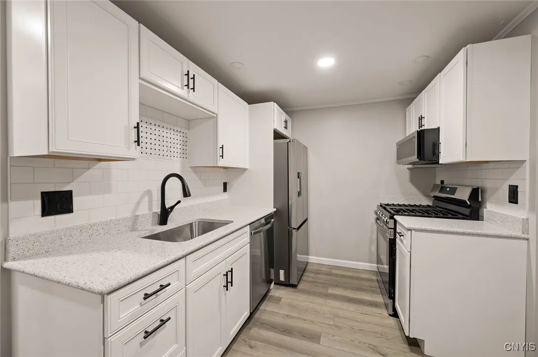 116 Riverview Parkway North, Rome, New York 13440, Rome, New York 13440, 3 Bedrooms Bedrooms, 6 Rooms Rooms,1 BathroomBathrooms,Residential,For Sale,116 Riverview Parkway North, Rome, New York 13440,0,S1648825