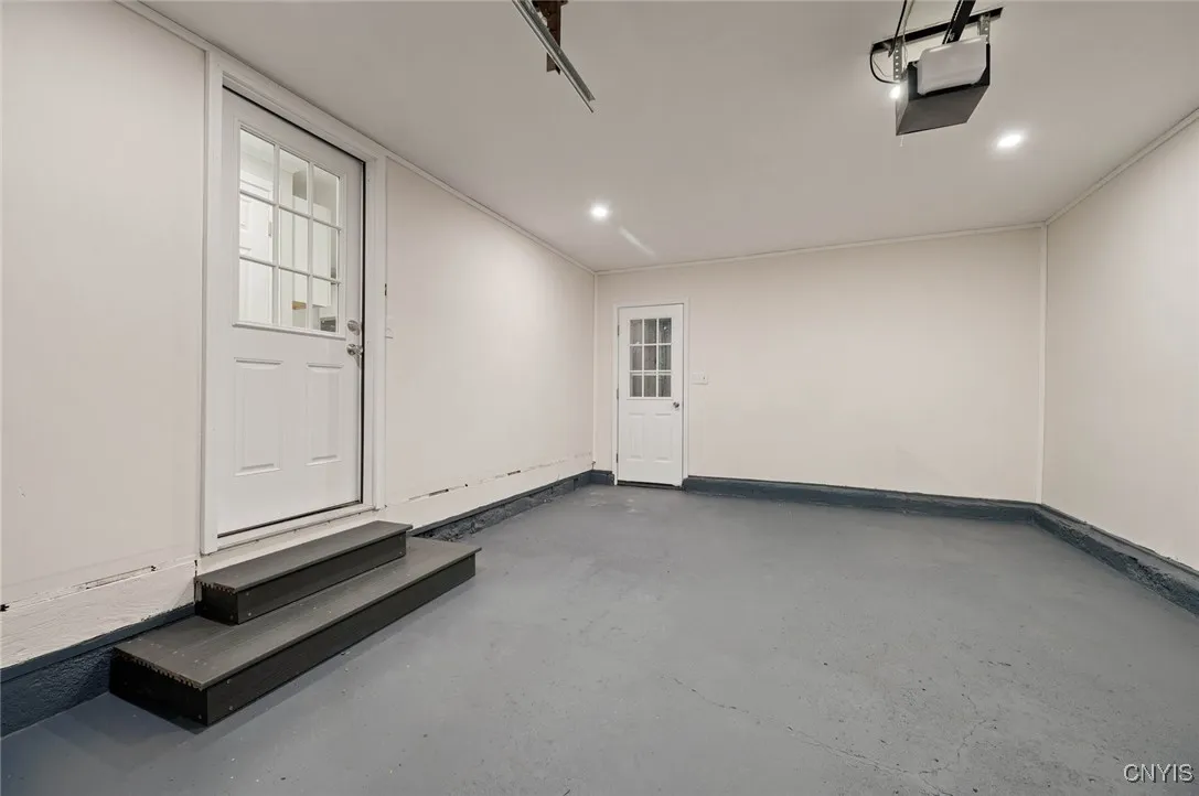 116 Riverview Parkway North, Rome, New York 13440, Rome, New York 13440, 3 Bedrooms Bedrooms, 6 Rooms Rooms,1 BathroomBathrooms,Residential,For Sale,116 Riverview Parkway North, Rome, New York 13440,0,S1648825