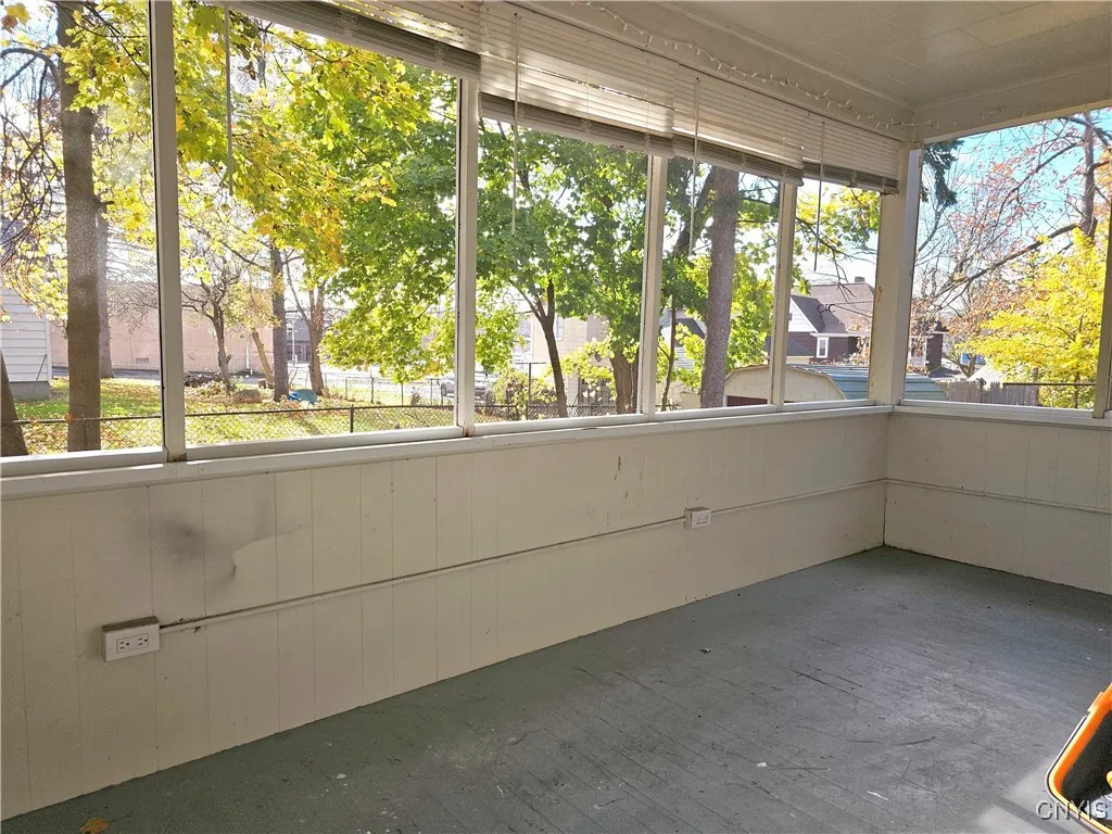 305 Highland Avenue, Dewitt, New York 13057, De Witt, New York 13057, 4 Bedrooms Bedrooms, ,3 BathroomsBathrooms,Residential,For Sale,305 Highland Avenue, Dewitt, New York 13057,0,S1649979