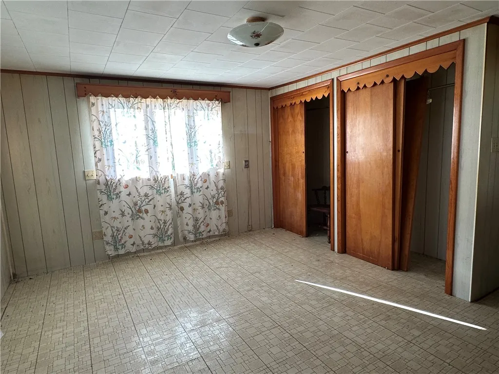 246 South Marvin Street, Smethport Boro, Pennsylva, Smethport Boro, Pennsylvania 16749, 4 Bedrooms Bedrooms, 10 Rooms Rooms,2 BathroomsBathrooms,Residential,For Sale,246 South Marvin Street, Smethport Boro, Pennsylva,0,R1649972