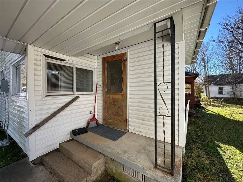 246 South Marvin Street, Smethport Boro, Pennsylva, Smethport Boro, Pennsylvania 16749, 4 Bedrooms Bedrooms, 10 Rooms Rooms,2 BathroomsBathrooms,Residential,For Sale,246 South Marvin Street, Smethport Boro, Pennsylva,0,R1649972