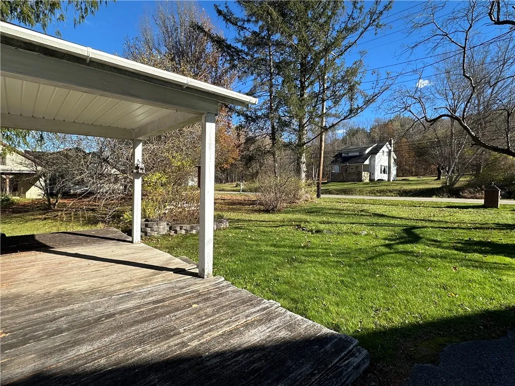 246 South Marvin Street, Smethport Boro, Pennsylva, Smethport Boro, Pennsylvania 16749, 4 Bedrooms Bedrooms, 10 Rooms Rooms,2 BathroomsBathrooms,Residential,For Sale,246 South Marvin Street, Smethport Boro, Pennsylva,0,R1649972