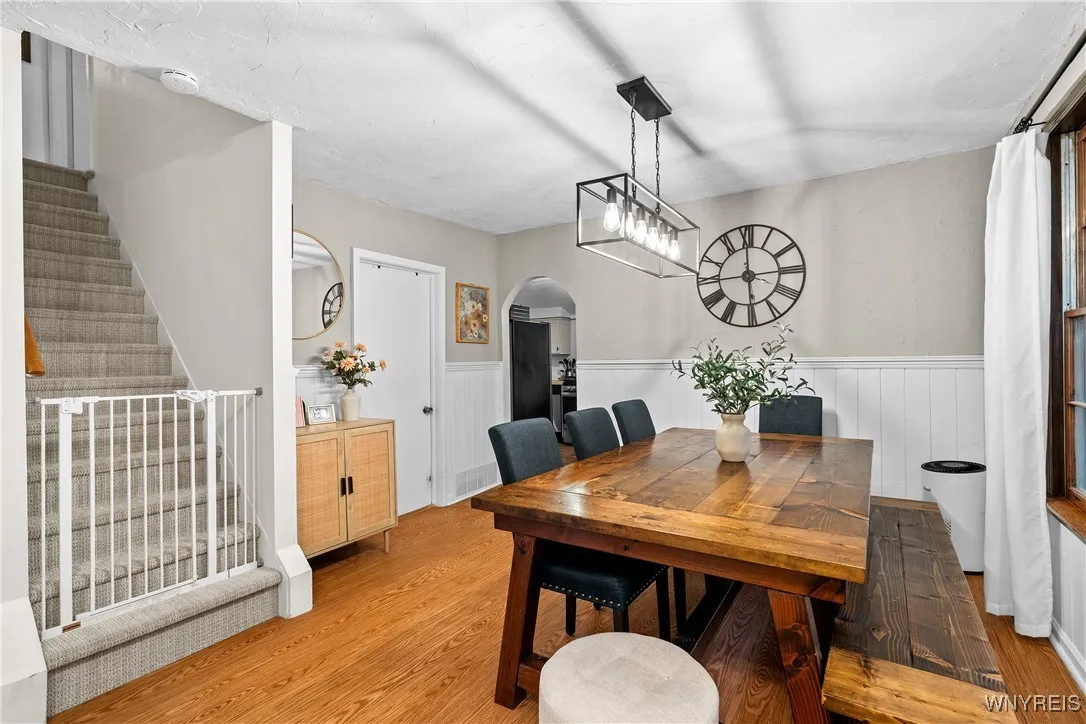 560 Persons Street, Aurora, New York 14052, Aurora, New York 14052, 2 Bedrooms Bedrooms, 6 Rooms Rooms,1 BathroomBathrooms,Residential,For Sale,560 Persons Street, Aurora, New York 14052,0,B1649981