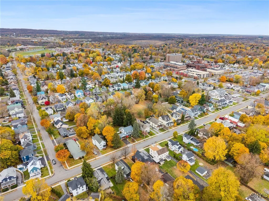 162 Flower Avenue East, Watertown City, New York 1, Watertown City, New York 13601, 4 Bedrooms Bedrooms, 10 Rooms Rooms,1 BathroomBathrooms,Residential,For Sale,162 Flower Avenue East, Watertown City, New York 1,0,S1648395