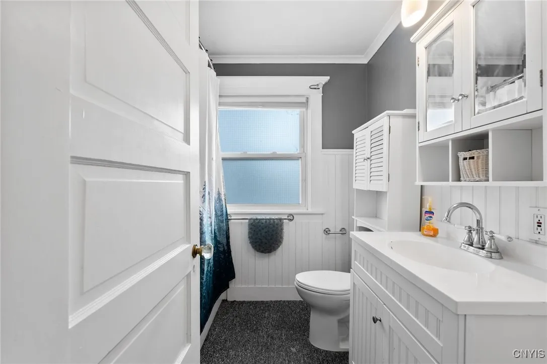 162 Flower Avenue East, Watertown City, New York 1, Watertown City, New York 13601, 4 Bedrooms Bedrooms, 10 Rooms Rooms,1 BathroomBathrooms,Residential,For Sale,162 Flower Avenue East, Watertown City, New York 1,0,S1648395