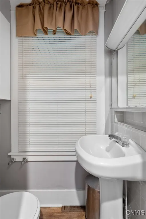 162 Flower Avenue East, Watertown City, New York 1, Watertown City, New York 13601, 4 Bedrooms Bedrooms, 10 Rooms Rooms,1 BathroomBathrooms,Residential,For Sale,162 Flower Avenue East, Watertown City, New York 1,0,S1648395